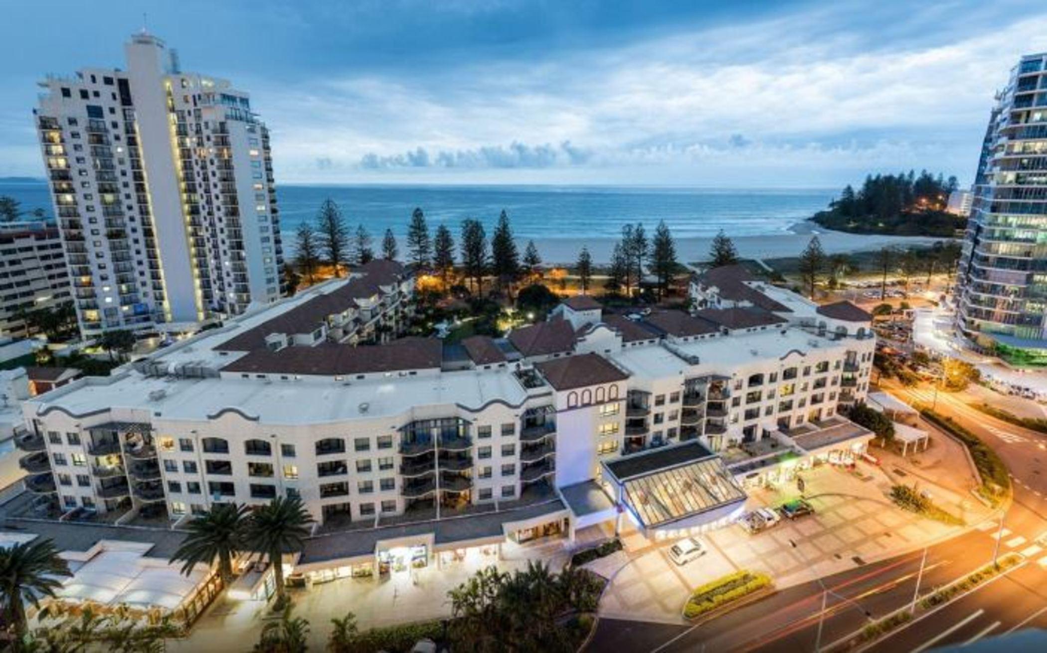 Oaks Gold Coast Calypso Plaza Suites Exterior foto